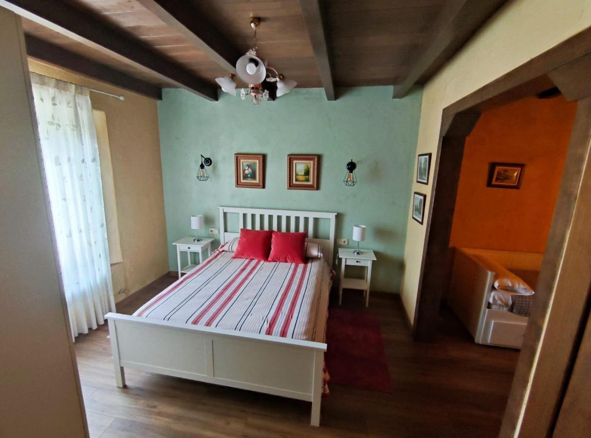 Casa Rural Oliver Y Nadia Rodilana Экстерьер фото